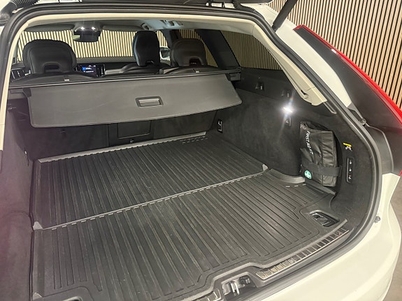 Volvo V90 18 of 30