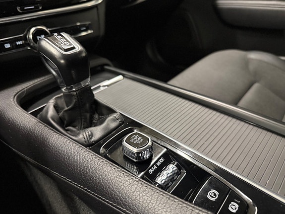Volvo V90 17 of 30