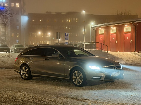 Mercedes-Benz CLS350 7 of 7