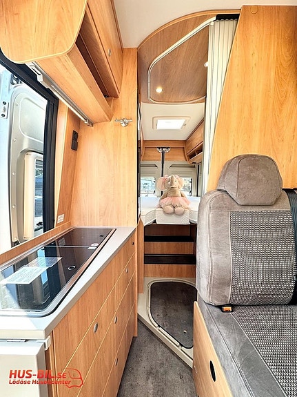 Pössl Roadcruiser XL / Dieselvärme / Solpanel / Extra hög 6 of 24