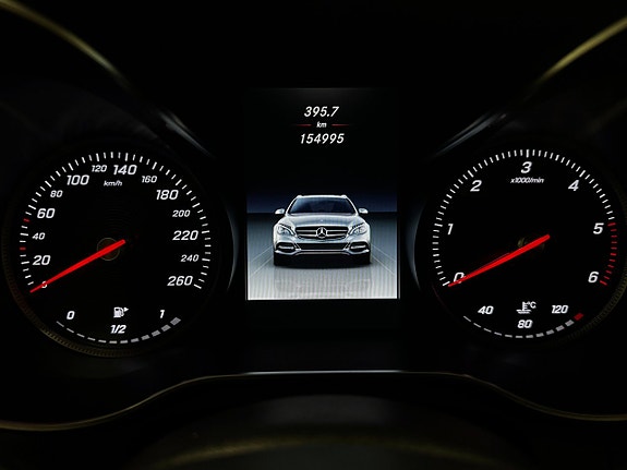 Mercedes-Benz C220 d 17 of 25