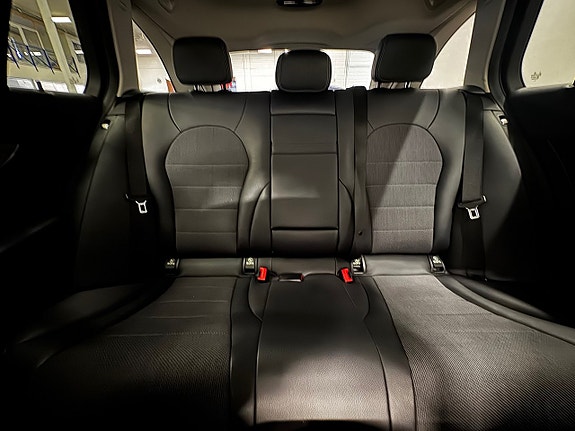 Mercedes-Benz C220 d 13 of 25
