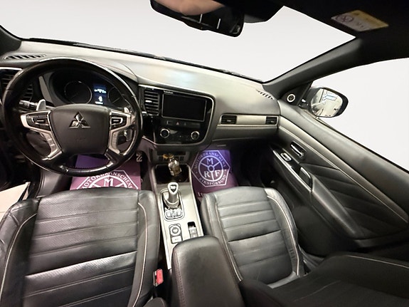 Mitsubishi Outlander 9 of 15