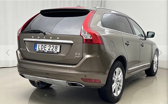 Volvo XC60 4 of 9