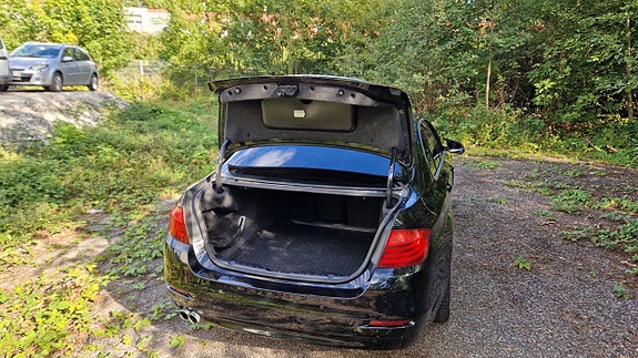 BMW 520d 9 of 16