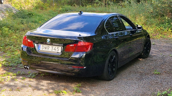 BMW 520d 8 of 16
