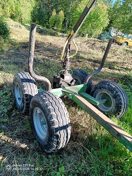 Skogsvagn Farma T6 2 of 4