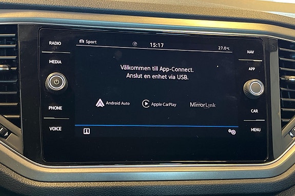 Volkswagen T-Roc 20 of 25