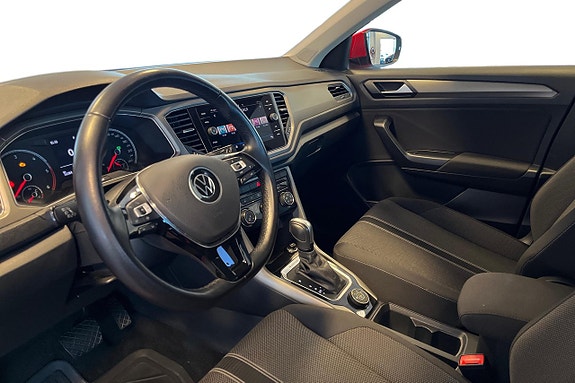 Volkswagen T-Roc 12 of 25