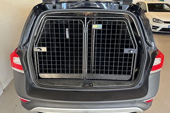 Volvo XC70 9 of 25