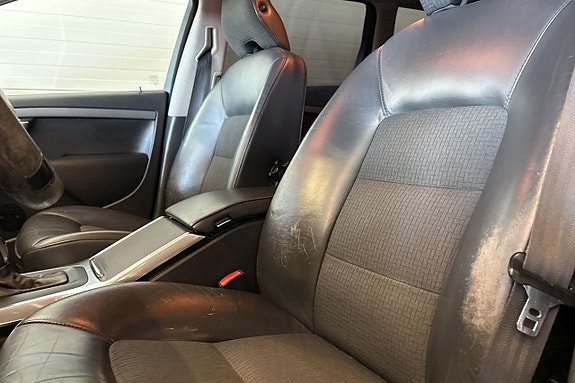 Volvo XC70 24 of 25