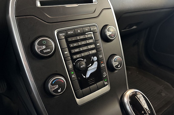 Volvo XC70 20 of 25