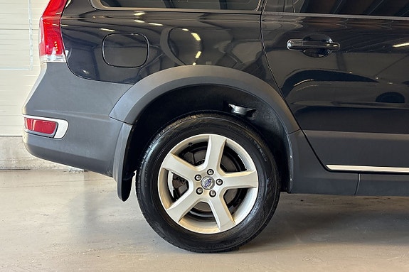 Volvo XC70 10 of 25
