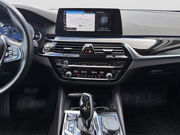 BMW 520d 10 of 30