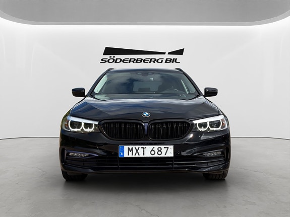BMW 520d 3 of 30