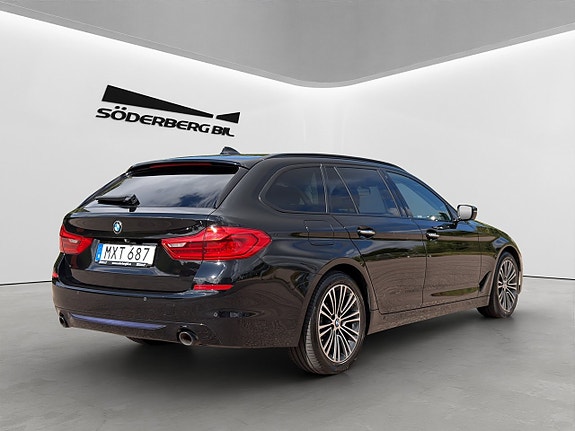 BMW 520d 28 of 30