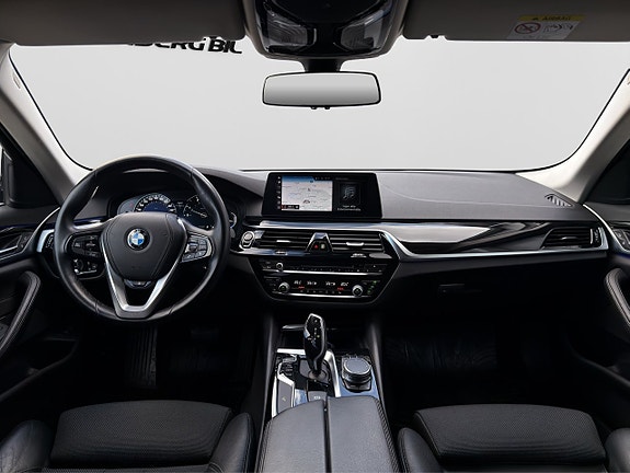 BMW 520d 9 of 30
