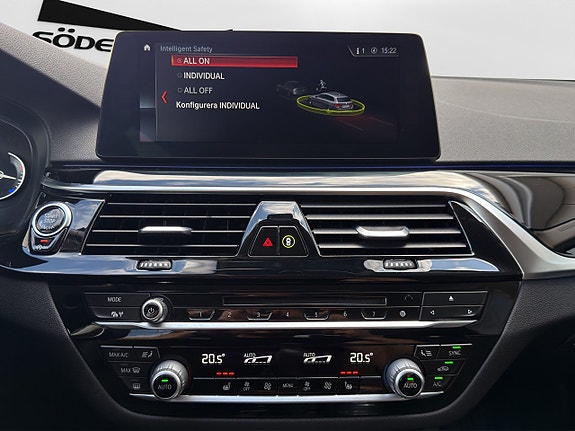 BMW 520d 16 of 30