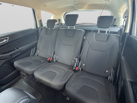 Ford S-MAX 16 of 28