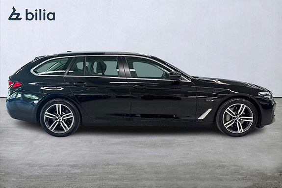 BMW 530e 18 of 20