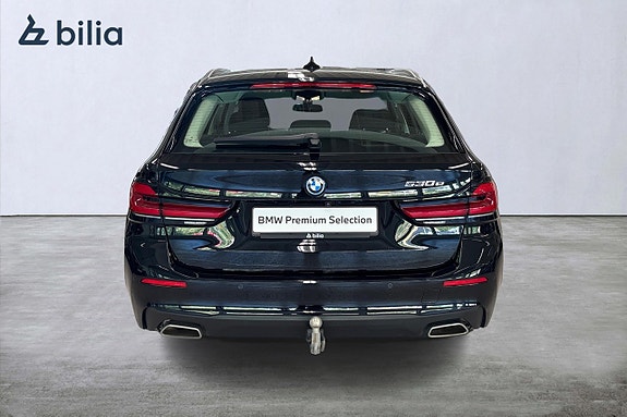 BMW 530e 4 of 20