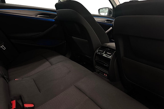 BMW 530e 7 of 20