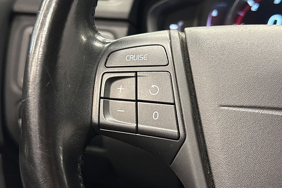 Volvo V70 10 of 22