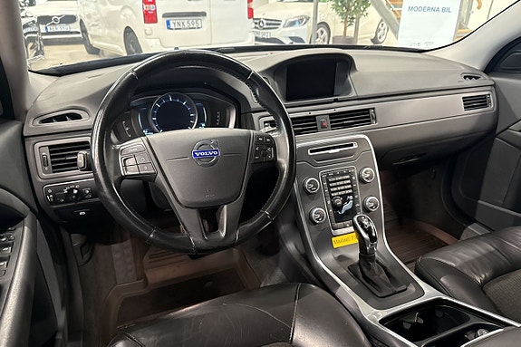 Volvo V70 8 of 22