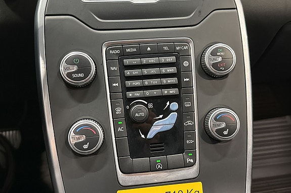 Volvo V70 16 of 22