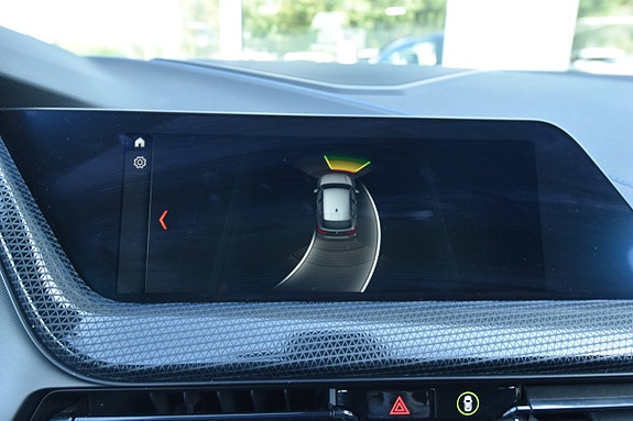 BMW 118i 23 of 24