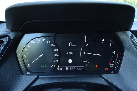 BMW 118i 24 of 24