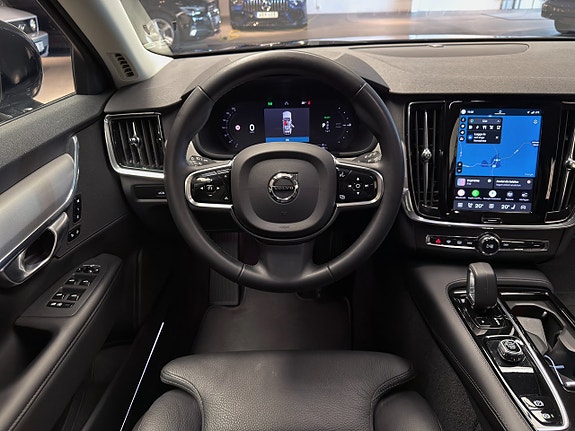 Volvo V90 11 of 23