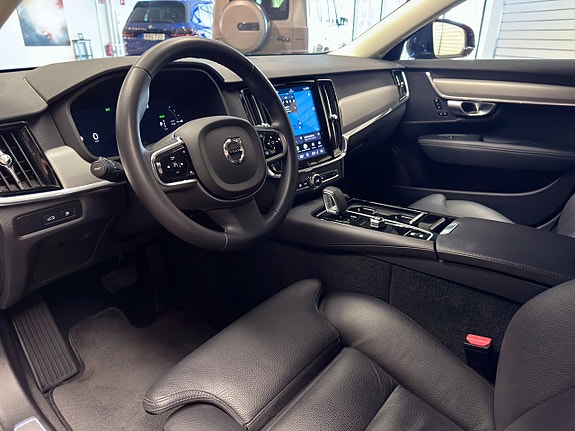 Volvo V90 12 of 23