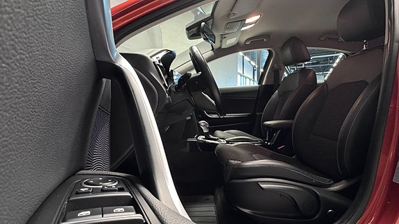 Kia XCeed 7 of 18