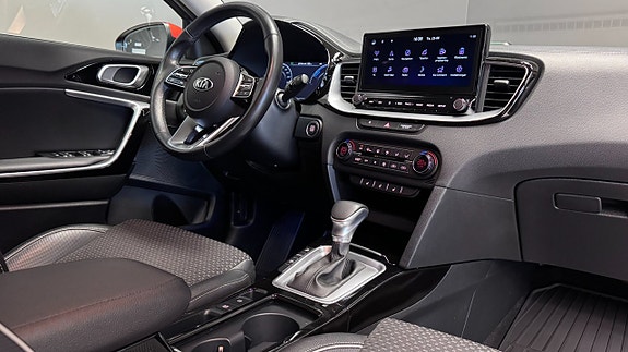 Kia XCeed 6 of 18