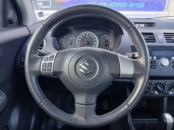 Suzuki Swift 16 of 22