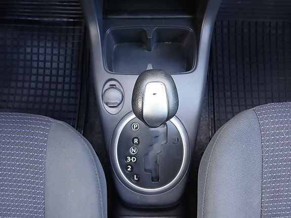 Suzuki Swift 18 of 22