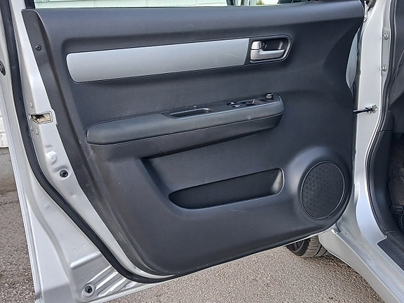 Suzuki Swift 9 of 22