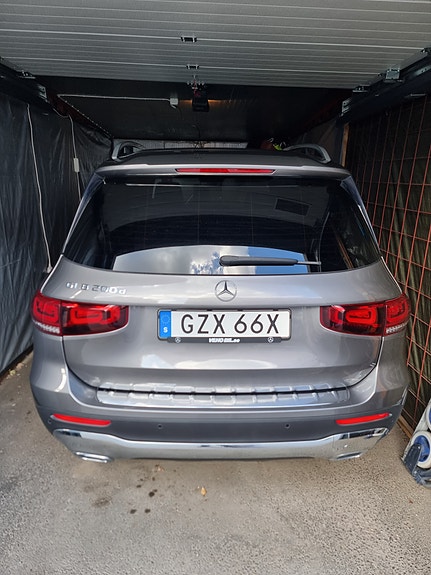 Mercedes-Benz GLB200 d 6 of 17
