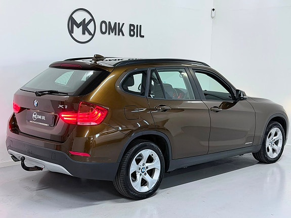 BMW X1 3 of 26
