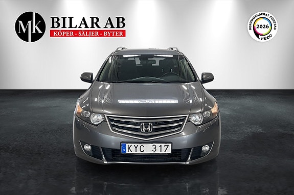Honda Accord 2 of 10