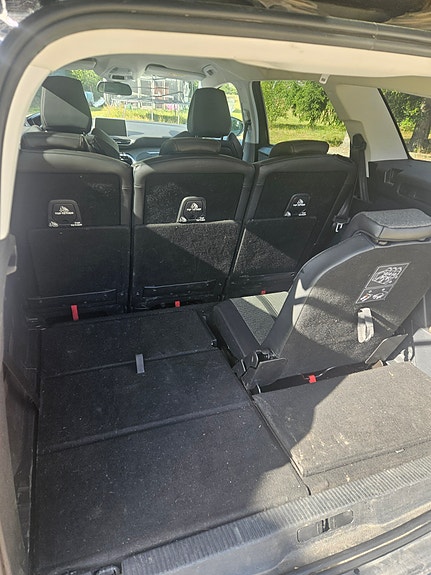 Peugeot 5008 9 of 9