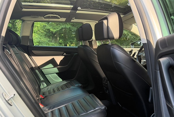 Volkswagen Passat 9 of 20