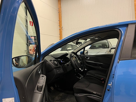 Renault Clio 13 of 13