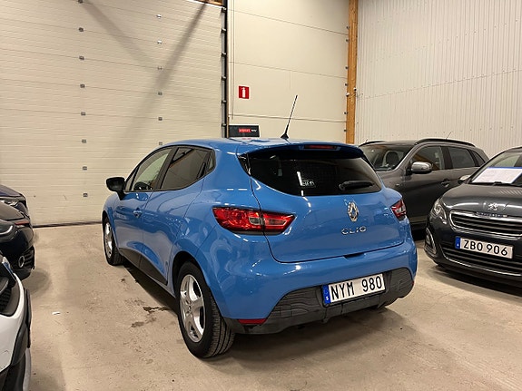 Renault Clio 6 of 13