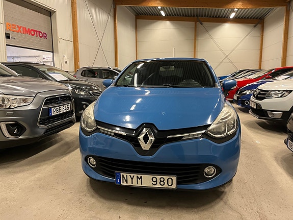Renault Clio 8 of 13