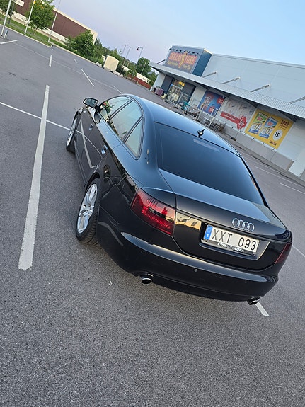 Audi A6 4 of 9