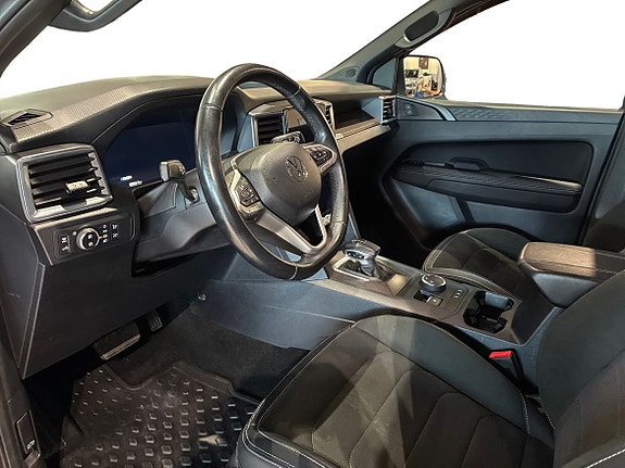Volkswagen Amarok 19 of 30