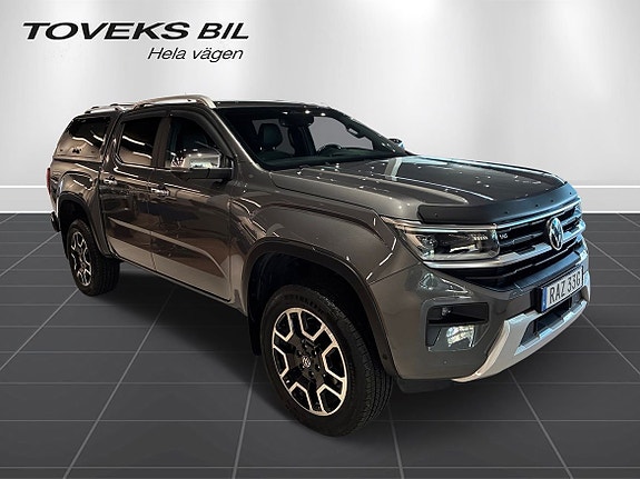 Volkswagen Amarok 12 of 30