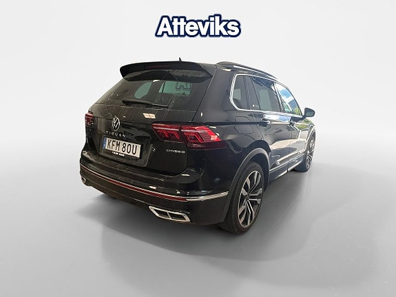 Volkswagen Tiguan 2 of 8